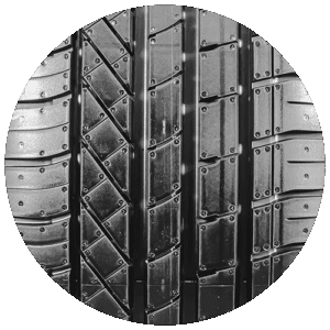 245/55 r17 102w goodyear excellence * rof